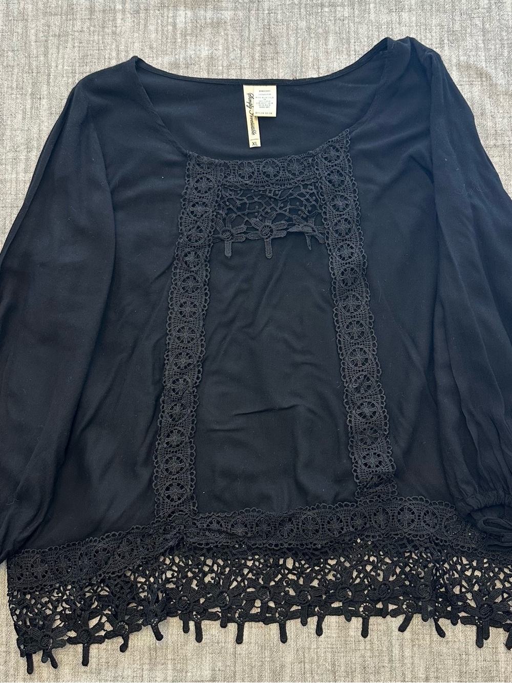 Women’s Black Crochet Trim Long Sleeve Top